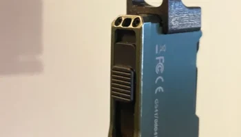 Опорная рельса для фонаря Wuben G5 1