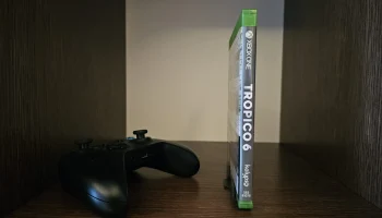 X-BOX держатель для игр 2