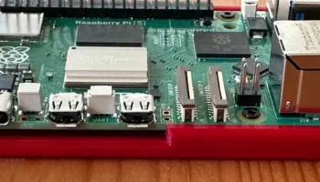 Базовый корпус Raspberry Pi 5 - Makers