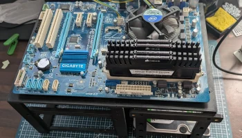 Открытый корпус NAS для ATX 7