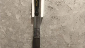 Магнитный держатель ручки G2 Pilot Pen.........