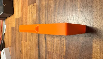 Тонкий корпус со встроенной антенной и солнечной батареей Meshtastic 2