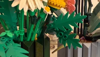 Lego Vase 2