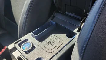 Subaru Outback 2015-2019 (Gen 5) Беспроводное зарядное у...