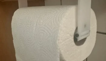 Держатель для бумажных полотенец с магнитной пружиной......