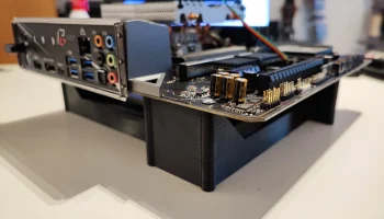 Настольный стол mATX - открытый корпус для ПК