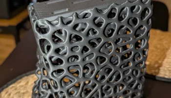 Современный блок кухонных ножей Voronoi - Art Peace 5