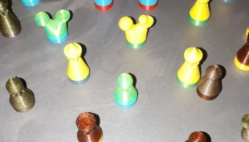 &Scaron;achov&eacute; Magneticky na Lednici - Шахматные фигурки как маг... 1