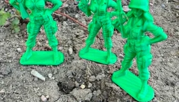 Женские игрушечные солдатики 3