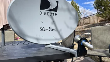 Крепление шириной 40 мм для тонкой антенны DirectTV 6
