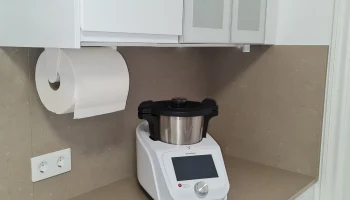 Держатель рулона бумаги для кухни Jumbo