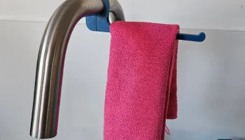 Вешалка для ткани для смесителя