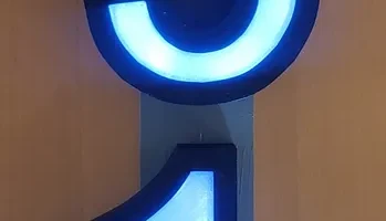 Светодиодные номера домов 4