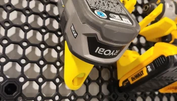 Держатель батареи Ryobi для мультиборда