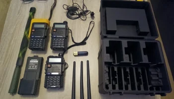 Baofeng UV-5R Box