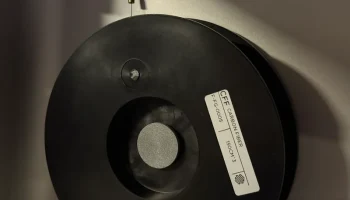 Крышка держателя катушки с волокном Markforged (магнитная...