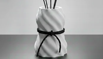 Viola Vase