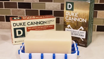 DUKE CANNON Мыльница 1