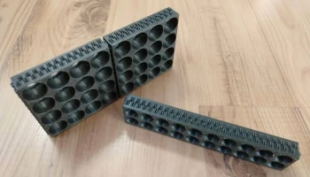 Подключенная подставка для аккумулятора 3