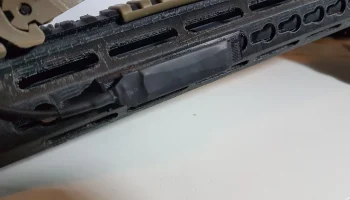Крепление переключателя фонаря для Keymod