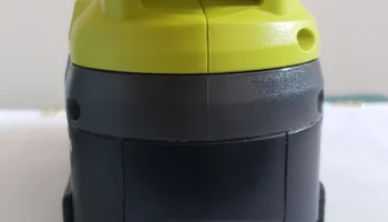 Магнитный адаптер для аккумулятора Ryobi...... 1