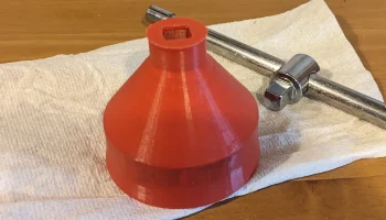 Незагрязненный ключ/насадка для масляного фильтра для фи...