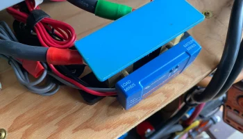 Крышка шунта Victron Energy 500A 1