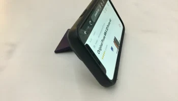 Подставка для телефона с четырьмя замками Подставка для телефона с четырьмя замками