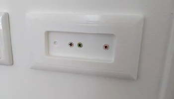 Адаптер диммера Hue Gira System 55 3