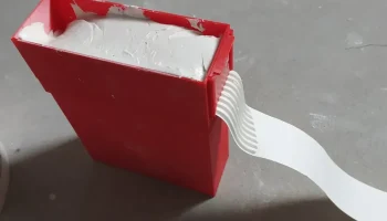 Контейнер для нанесения штукатурки на бумажный скотч... 0