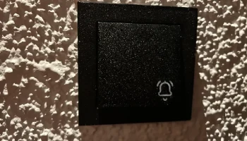 Дверной звонок Gira System 55 Rocker