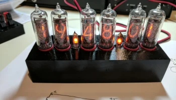 Простой футляр для TubeHobby NCV2.1 Nixie Clock 1