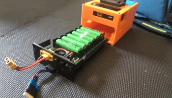 ToolkitRC M6D 6S2P 18650 полевое зарядное устройство 3