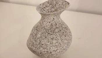 Маленькая Абстрактная Ваза 1