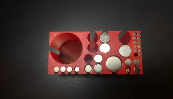 Magnet Box 1