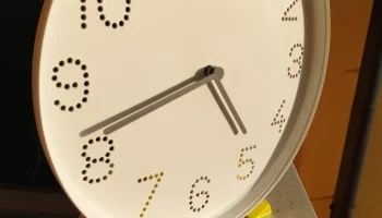 Подставка для часов IKEA TROMMA