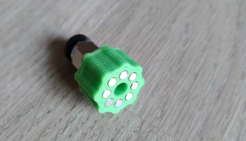 Кран для корпуса с магнитной нитью......... 4