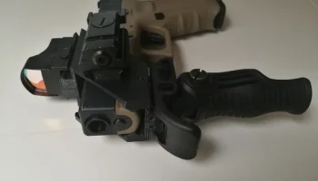 Тройная направляющая для Glock (Страйкбол) Тройная направляющая для Glock (Страйкбол)