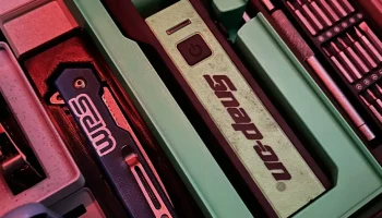 Snap-On Фолдинг-Фонарь Gridfinity (ECARB042) Хелдер 1