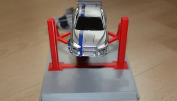 Dr!ft Hebeb&uuml;hne f&uuml;r Magnet-Micro USB Kabel 1:43