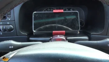 Держатель телефона с магнитом для Golf MK3......