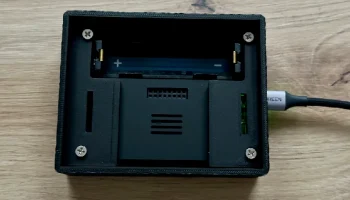 Симметричный корпус для WaveShare ESP32-S3 RLCD 4,2 дюйма 3