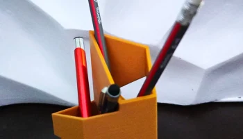 Настольный контейнер Пентагона