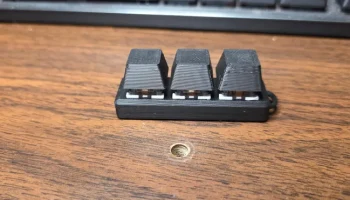 Брелок Fidget Clicker на магнитной основе......