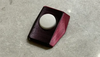 Магнитная настольная подставка Hue Smart Button......