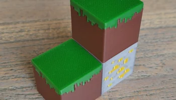 Блок травы Minecraft, двухцветный