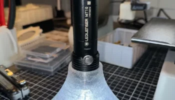 Led Lenser MT10 - Основание фонаря