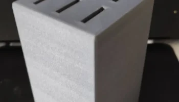 Держатель кухонных ножей 1