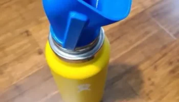 Воронка для льда для гидрофляги с гнездом для магнита для... 2