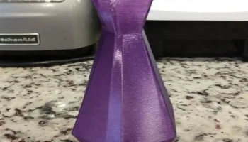 Poly Vase 2